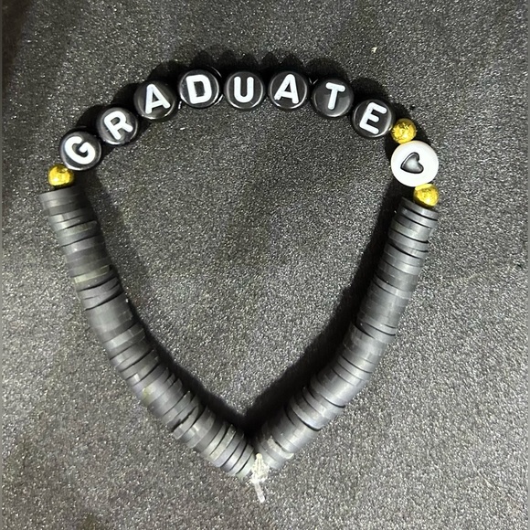 Graduate (High School) Heishi Bracelet - Picture 6 of 7